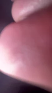 小骚货淫荡的黑丝M腿女上骑射～多多评论